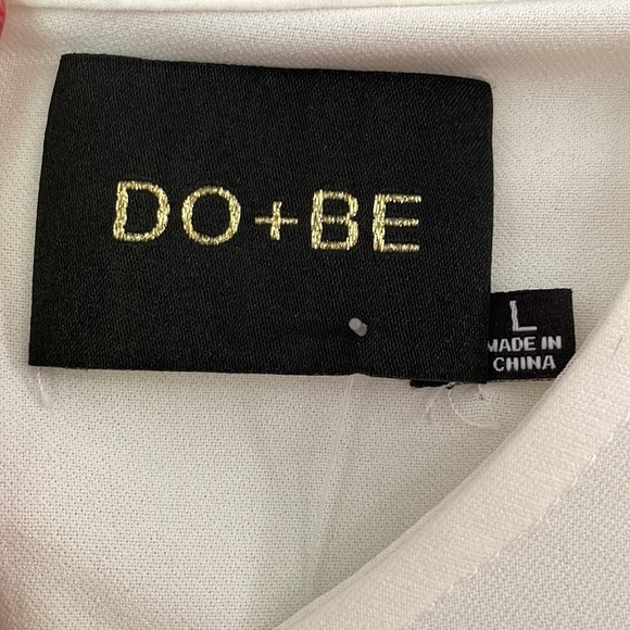 Do+Be White Faux Wrap Tie Waist Flutter Sleeve Dress - Picture 9 of 11